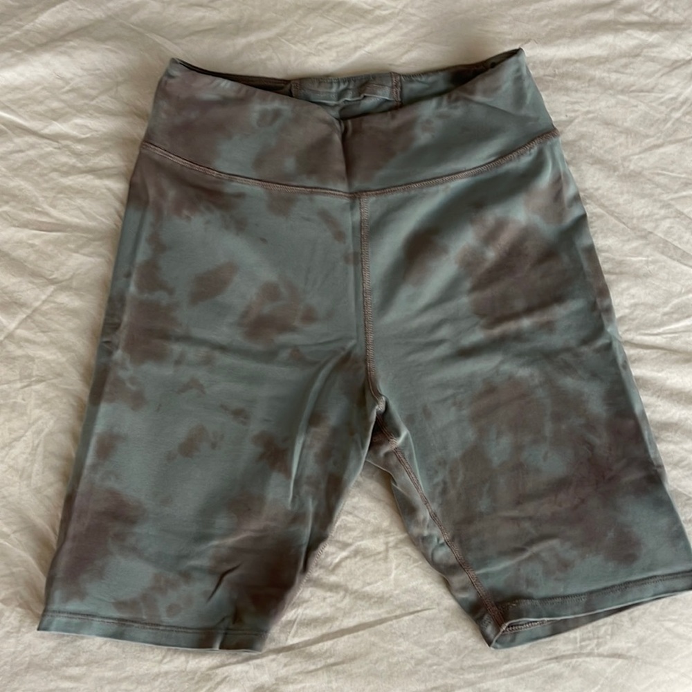 Brand new tie dye biker shorts 8” inseam